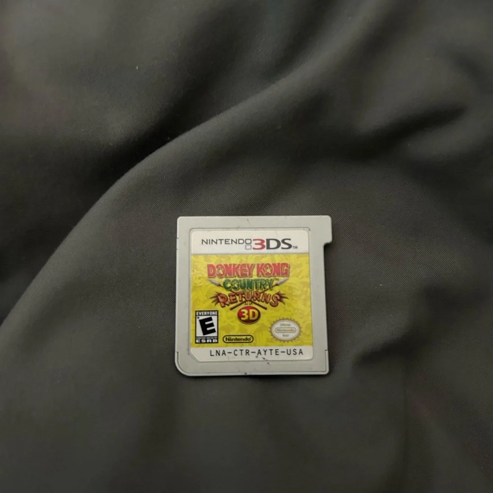 Bundle of 4 Sonic Boom Shattered Crystal Nintendo 3DS Game